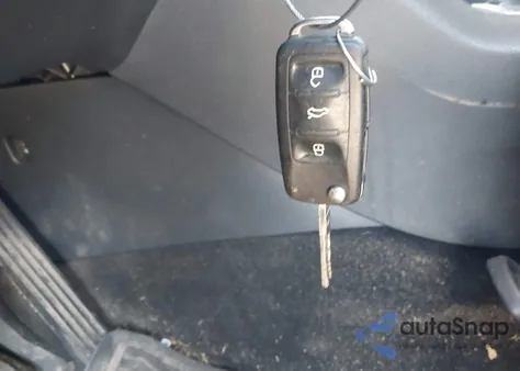 2016 Volkswagen Tiguan S from USA, damaged, VIN WVGAV7AX6GW519373